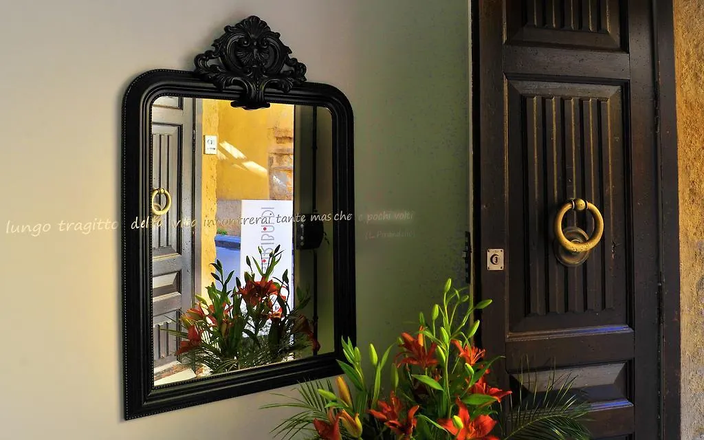 Hotel Garibaldi 61 Agrigento 3*,